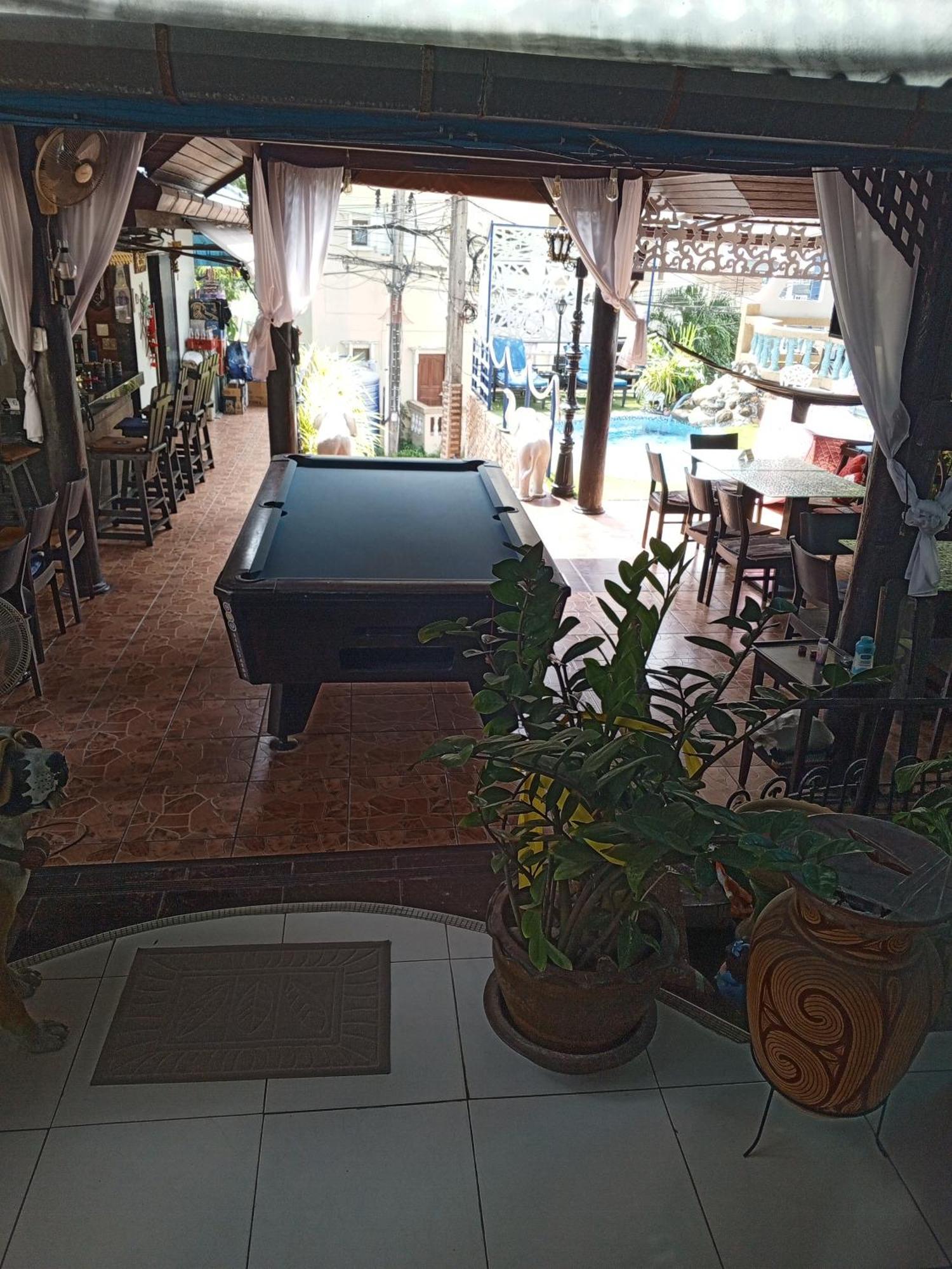 Patong Sunbeach Mansion Eksteriør billede