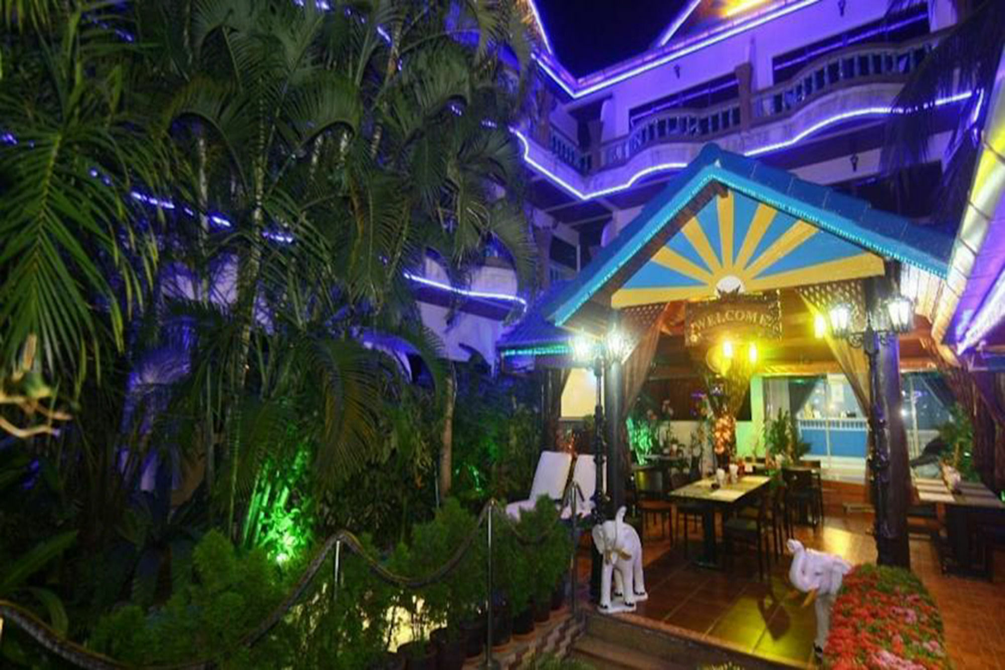 Patong Sunbeach Mansion Eksteriør billede