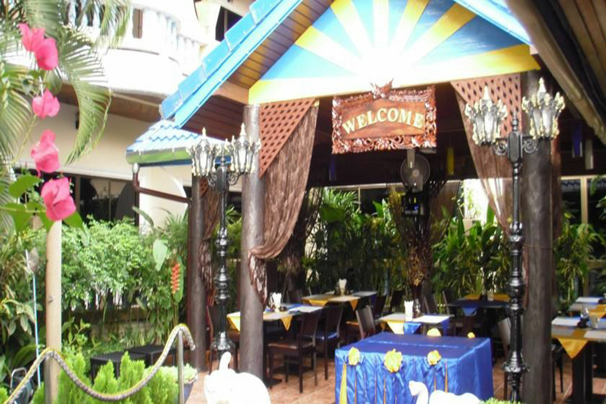 Patong Sunbeach Mansion Eksteriør billede